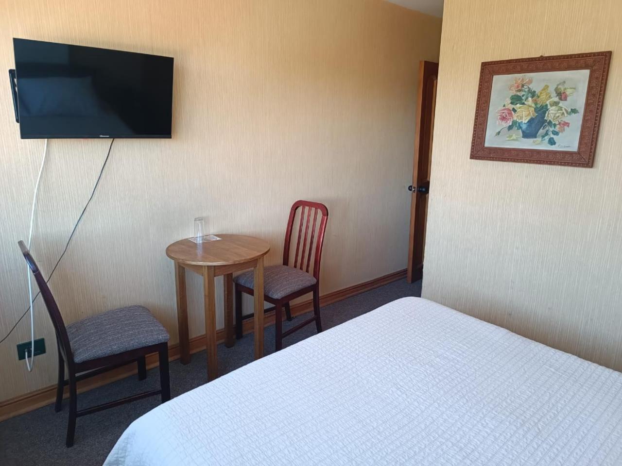 Hotel Antupiren Puerto Montt Exterior photo
