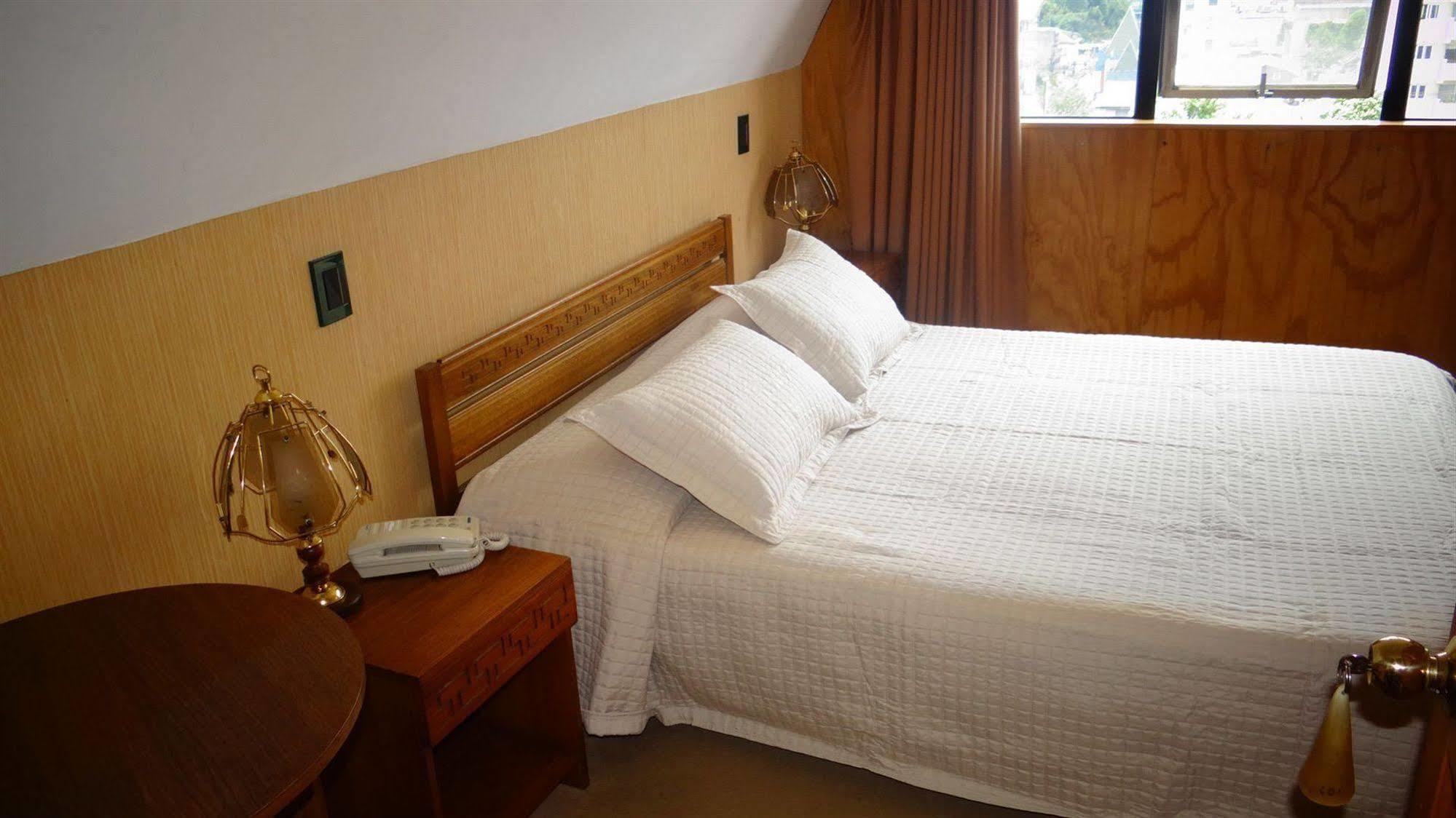 Hotel Antupiren Puerto Montt Exterior photo