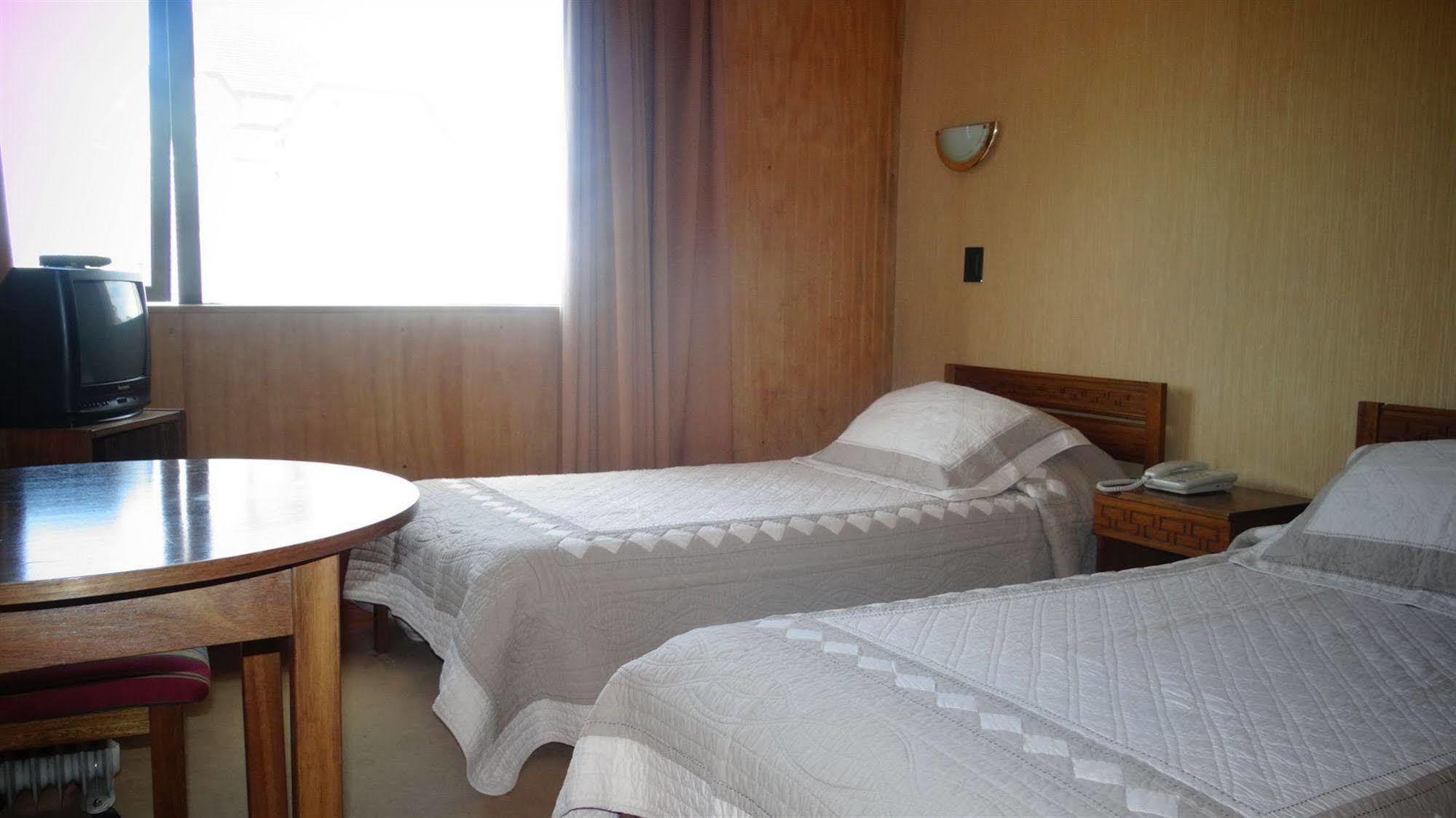 Hotel Antupiren Puerto Montt Exterior photo